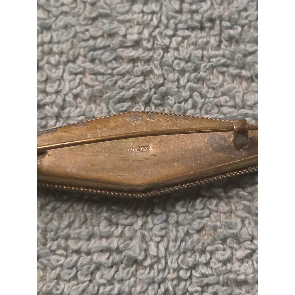 Unbranded this vintage
